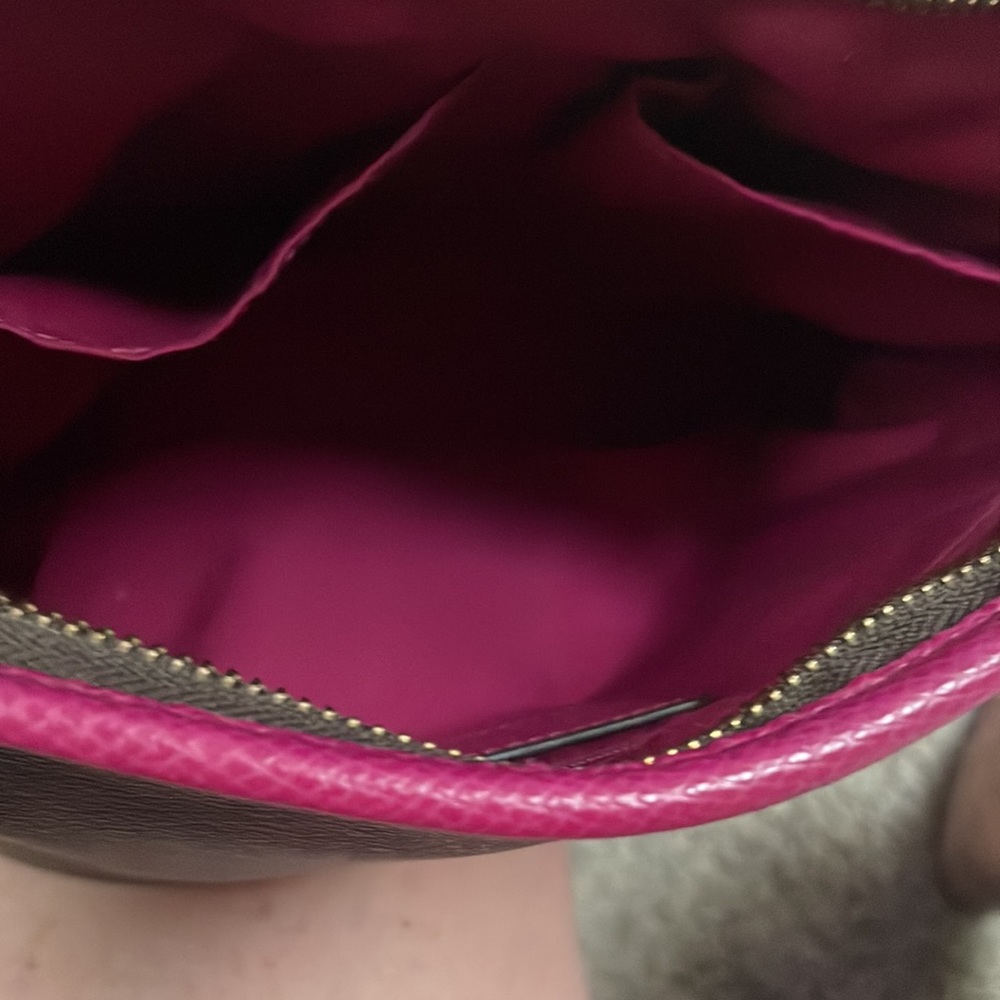 Coach Cross Body Purse & Matching Wallet - Picture 4 of 8